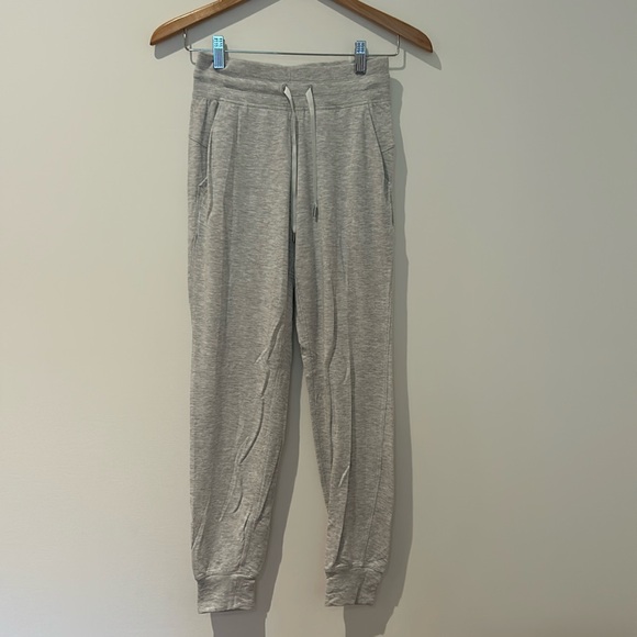 Gray Lululemon sweatpants - Picture 1 of 3
